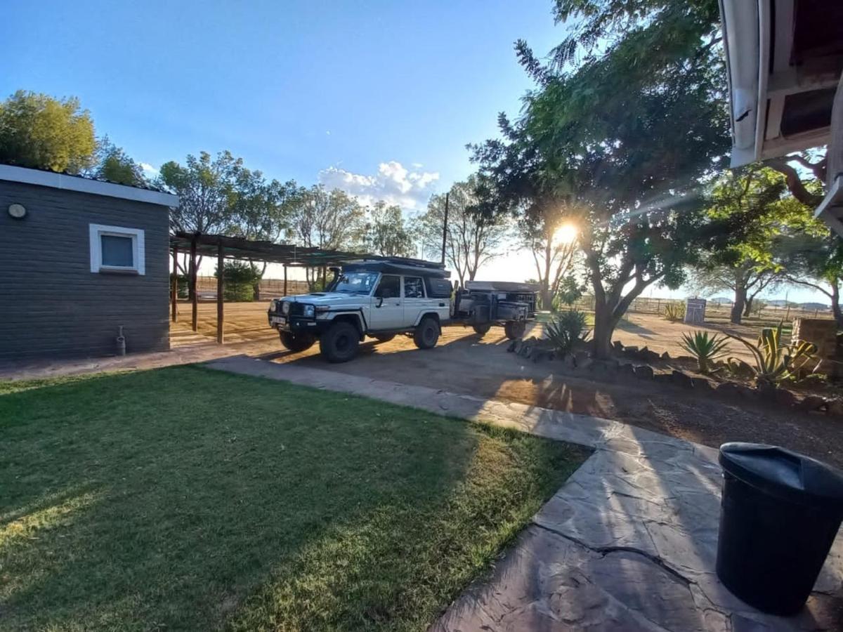 Koha Guesthouse Mariental Exterior foto